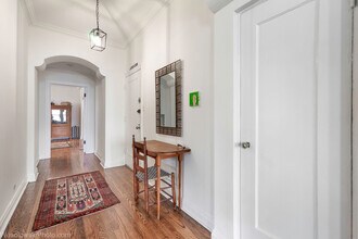 5000 S Cornell Ave in Chicago, IL - Building Photo - Building Photo