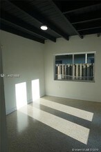 1220 SW 30th Ct-Unit -1 in Miami, FL - Building Photo - Building Photo