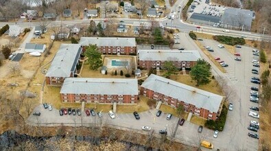 4 Tara Dr-Unit -6 in Weymouth, MA - Building Photo - Building Photo