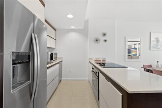 2155 Washington Ct in Miami Beach, FL - Building Photo - Building Photo