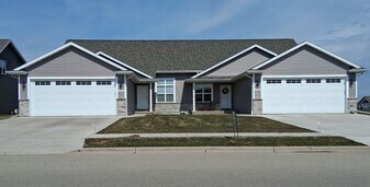 1768-1770 Garroman Dr in De Pere, WI - Building Photo