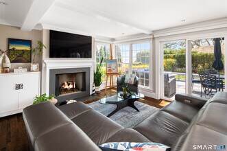 187 Dolphin Cove Quay in Stamford, CT - Building Photo - Building Photo