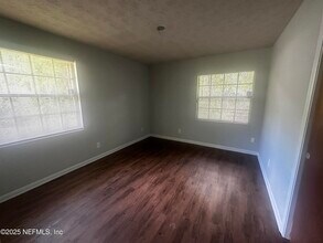 1834 Rankin Dr in Jacksonville, FL - Building Photo - Building Photo