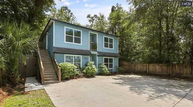 1714 Le Grand St, Unit Top Unit in Savannah, GA - Building Photo - Building Photo