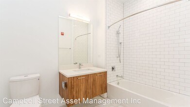 1121 Greenleaf Ave in Wilmette, IL - Building Photo - Building Photo