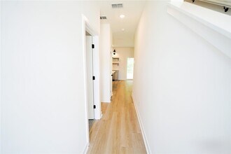 134 Kingswood Ter in Bloomingdale, GA - Building Photo - Building Photo