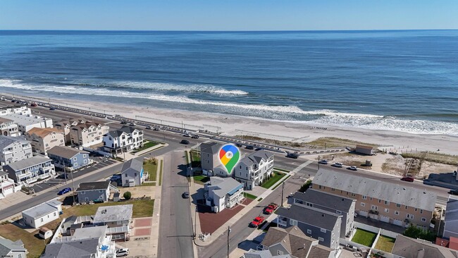 230 Quay Blvd in Brigantine, NJ - Foto de edificio - Building Photo