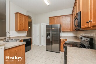 34333 Shadewood Cir in Leesburg, FL - Foto de edificio - Building Photo