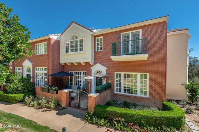 property at 2485 Waldemar St