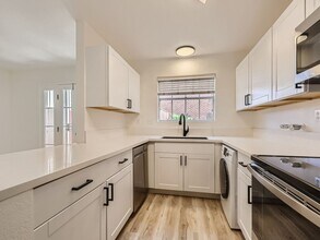 888 Tam O Shanter in Las Vegas, NV - Building Photo - Building Photo