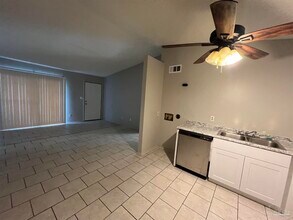 6809 Tiki Ln in Pensacola, FL - Building Photo - Building Photo