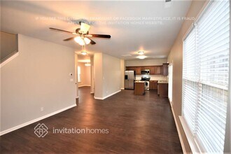 1206 Bethpage Dr in Mebane, NC - Foto de edificio - Building Photo