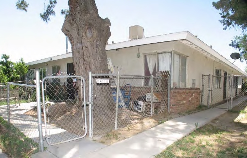 408 E Lancaster Blvd in Lancaster, CA - Building Photo