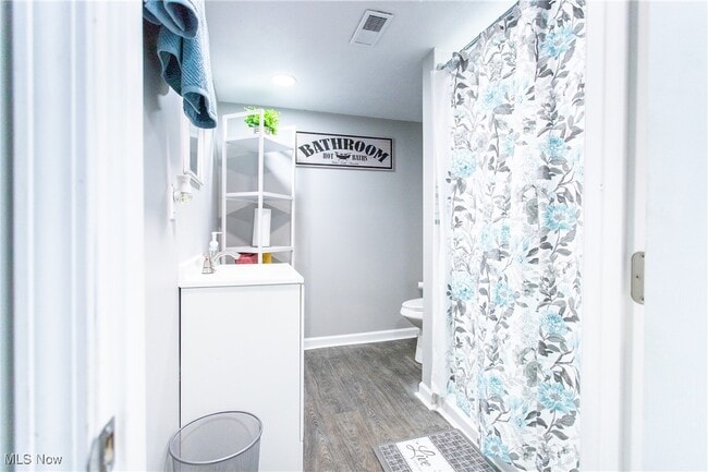 property at 10605 Ashbury Ave