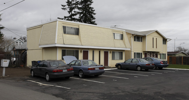 2015 Carlson Rd in Vancouver, WA - Building Photo - Building Photo