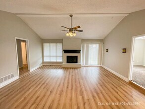 5629 Duke St in Lubbock, TX - Building Photo - Building Photo