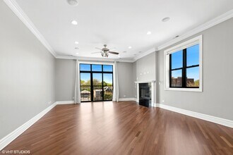 3641 N Ashland Ave in Chicago, IL - Building Photo - Building Photo
