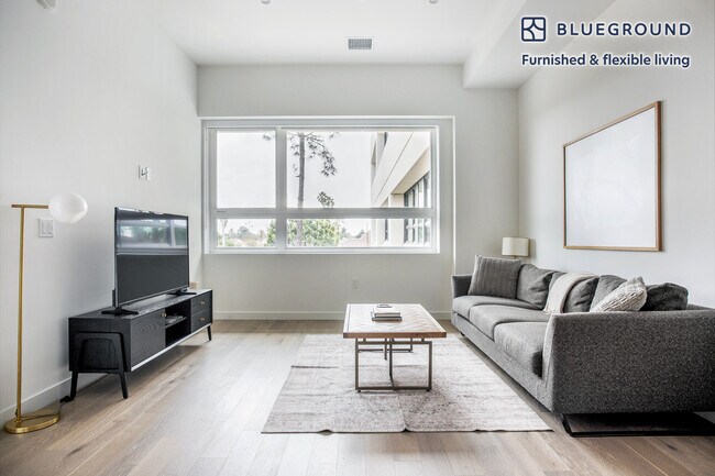 property at 701 S Hudson Ave