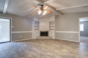 9608 Beaufort Ave in Lubbock, TX - Building Photo