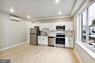 316 S 52nd St in Philadelphia, PA - Building Photo - Building Photo