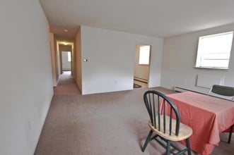 Maison Ridge in Phoenixville, PA - Foto de edificio - Building Photo