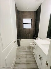 2567 12th Ave NE in Naples, FL - Building Photo - Building Photo