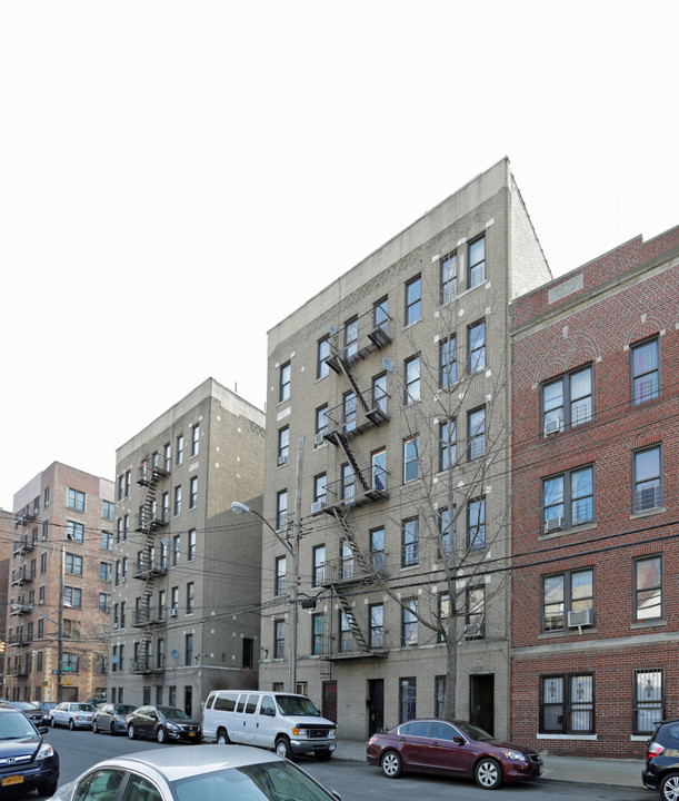 4040-4044 Carpenter in Bronx, NY - Building Photo