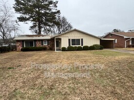 3021 Emory St in Columbus, GA - Building Photo