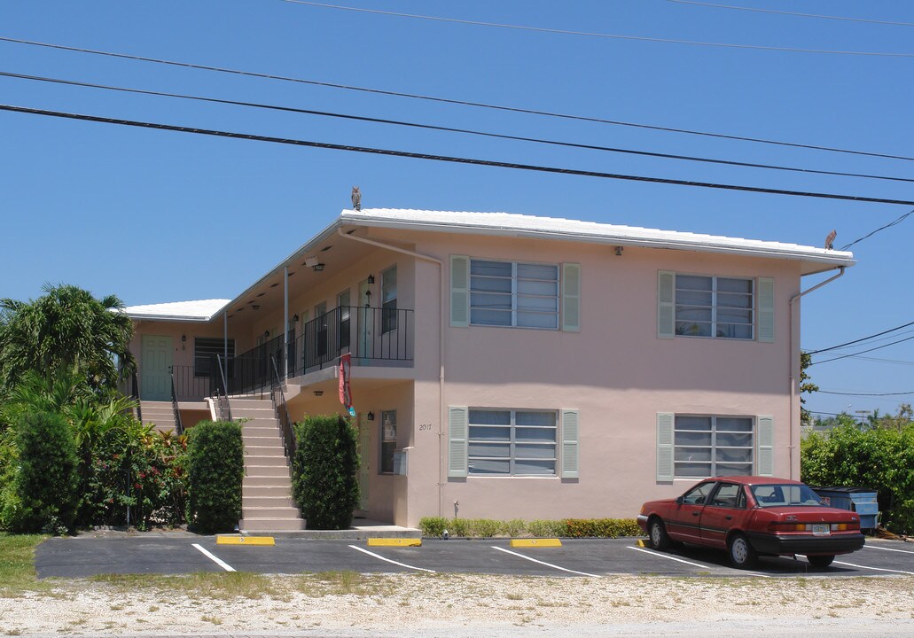 2017 NE 18th Ave in Fort Lauderdale, FL - Building Photo