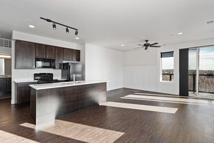 Gabion Apartments in Colorado Springs, CO - Building Photo