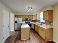 8574 Old Field Birch Dr in Blacklick, OH - Foto de edificio - Building Photo