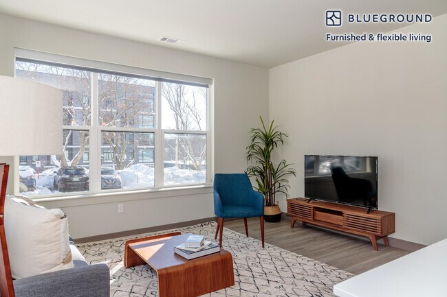 32 Second Ave in Burlington, MA - Building Photo - Building Photo