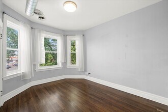 1124 N Central Park Ave in Chicago, IL - Building Photo - Building Photo