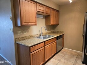 10815 W Northern Ave in Glendale, AZ - Building Photo - Building Photo