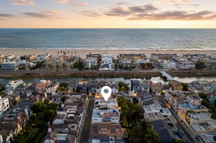 120 Mast Mall in Marina Del Rey, CA - Building Photo