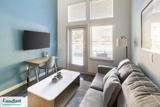 7201 Henneman Way in McKinney, TX - Foto de edificio - Building Photo