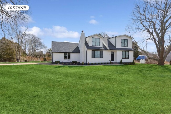 1 Friese Dr in East Quogue, NY - Building Photo - Building Photo