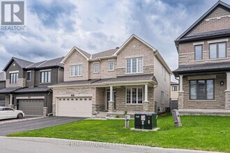 18 Fossa Ter in Ottawa, ON - Building Photo - Building Photo