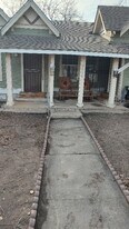 2117 N Elmendorf St, Unit #1 in San Antonio, TX - Building Photo
