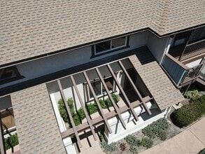 9793 Caminito Cuadro in San Diego, CA - Building Photo - Building Photo