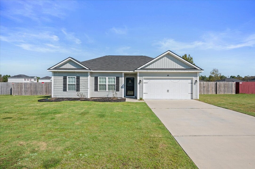 11 Quarter Horse Run NE in Ludowici, GA - Foto de edificio