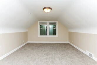 9900 S Bell Ave in Chicago, IL - Building Photo - Building Photo
