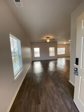 21363 W 215th Pl in Spring Hill, KS - Building Photo - Building Photo