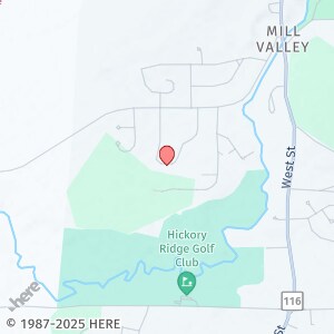 2 Southpoint Dr in Amherst, MA - Building Photo