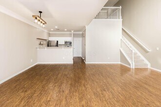 6010 Inishmore Ln in Dublin, OH - Building Photo - Building Photo