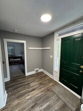 942 Woodlawn Ave in Ann Arbor, MI - Building Photo - Building Photo