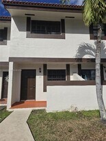 13215 SW 57th Terrace in Miami, FL - Building Photo