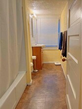 5432 Baywood St-Unit -3 in Pittsburgh, PA - Building Photo - Building Photo