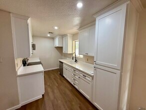 4590 W 19th Pl in Yuma, AZ - Building Photo - Building Photo