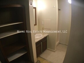 67 Cedar St in Bangor, ME - Building Photo - Building Photo